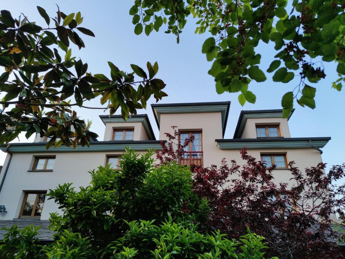 Las Casonas De Avellaneda Navia Extérieur photo